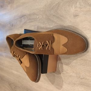 Izod Carey Oxford Vintage Wingtip Styling, 10M